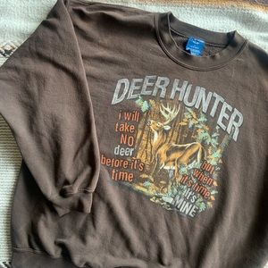 vintage deer hunter crewneck sweatshirt!